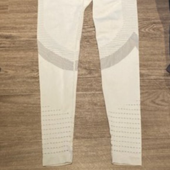 Silver Athletic Legging, Size Small. - Picture 2 of 2